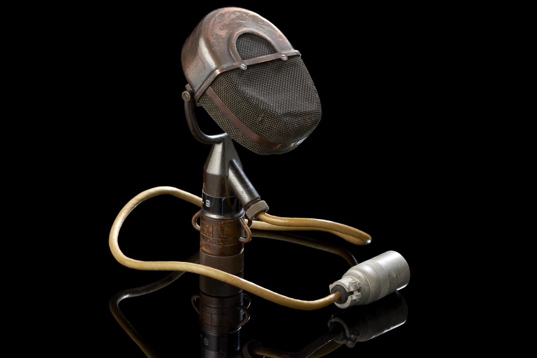 BBC ribbon microphone